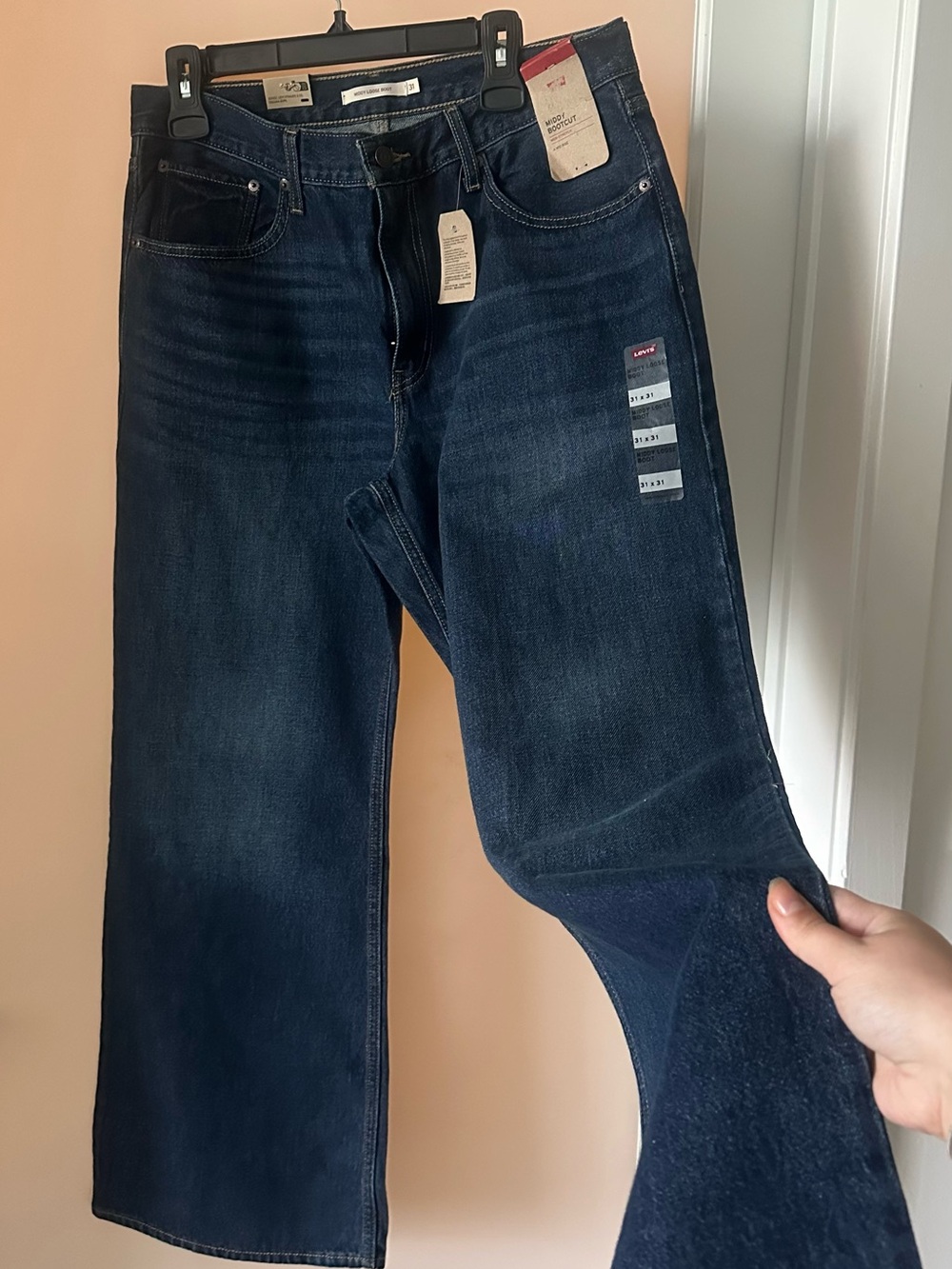 Levi's Women's Middy Loose Bootcut Jeans 31x31 NWT Dark Wash